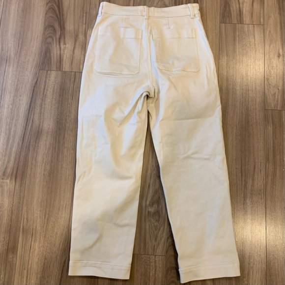 Everlane The Straight-Leg Crop Pant in Sandstone - Picture 5 of 7